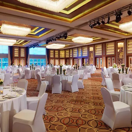 Sheraton 5*